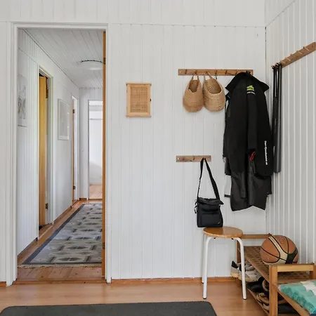 For 2 Families By The Water Bøtø By